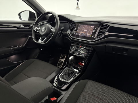 Volkswagen T-Roc 1.5 TSI Sport | Pano | Virtual | Camera | Carplay | Adaptive Cruise | Keyless | Stoelverw. | NAP