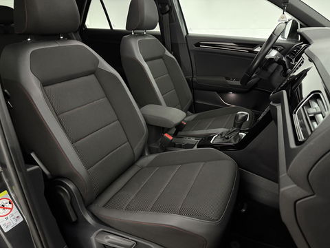 Volkswagen T-Roc 1.5 TSI Sport | Pano | Virtual | Camera | Carplay | Adaptive Cruise | Keyless | Stoelverw. | NAP