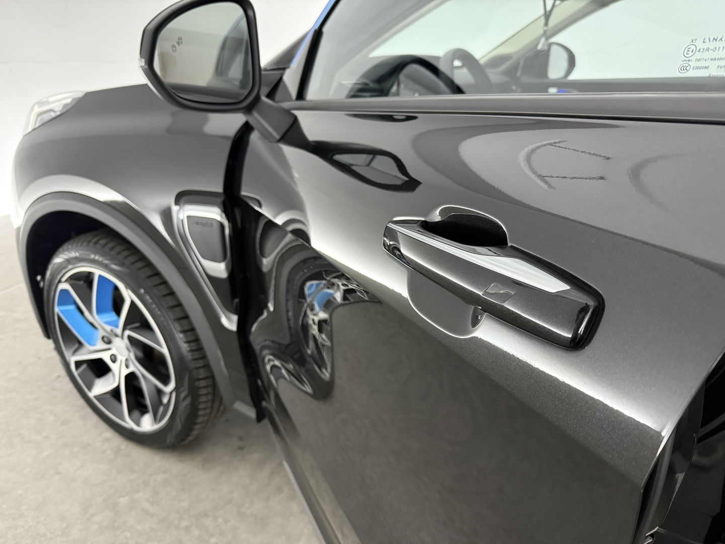 Lynk Co 01 1.5 | Pano | Sfeerverl. | 360° | Memory | Virtual | Carplay | Adaptive Cruise