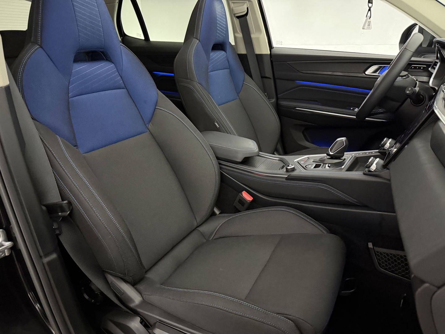 Lynk Co 01 1.5 | Pano | Sfeerverl. | 360° | Memory | Virtual | Carplay | Adaptive Cruise