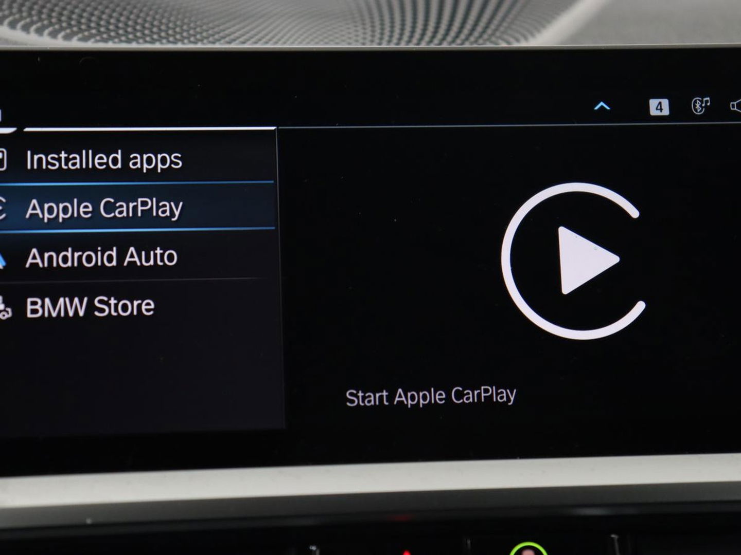 BMW 3 Serie Touring 330e | Trekhaak | Half Leder | Stoel & Stuurverwarming | Sfeerverlichting | Carplay | Cruise Control | PDC