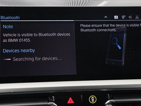 BMW 3 Serie Touring 330e | Trekhaak | Half Leder | Stoel & Stuurverwarming | Sfeerverlichting | Carplay | Cruise Control | PDC