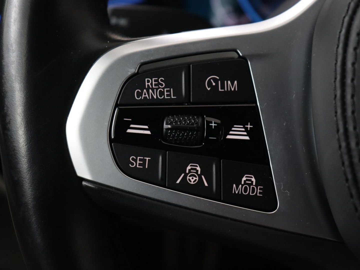 BMW 5 Serie Touring 520e Bns Edit.+ | Panoramadak | Leder | Elektrische stoelen | Stoel & Stuurverwarming | Adaptive Cruise | Elektrische Trekhaak
