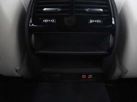 BMW 5 Serie Touring 520e Bns Edit.+ | Panoramadak | Leder | Elektrische stoelen | Stoel & Stuurverwarming | Adaptive Cruise | Elektrische Trekhaak