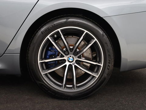 BMW 5 Serie Touring 520e Bns Edit.+ | Panoramadak | Leder | Elektrische stoelen | Stoel & Stuurverwarming | Adaptive Cruise | Elektrische Trekhaak