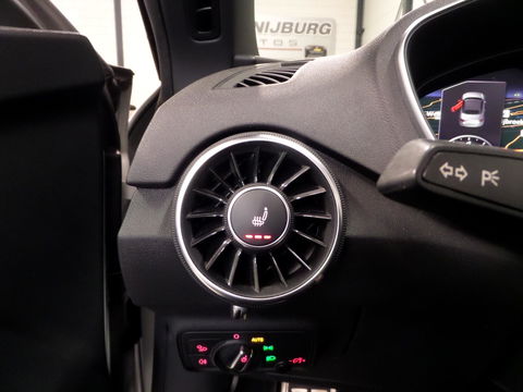 Audi TT Roadster 1.8 TFSI S-Line Open Days Apple-Carplay Stoelverwarming Virtual Navigatie 19"RS-velgen Bang&Olufsen Full-LED