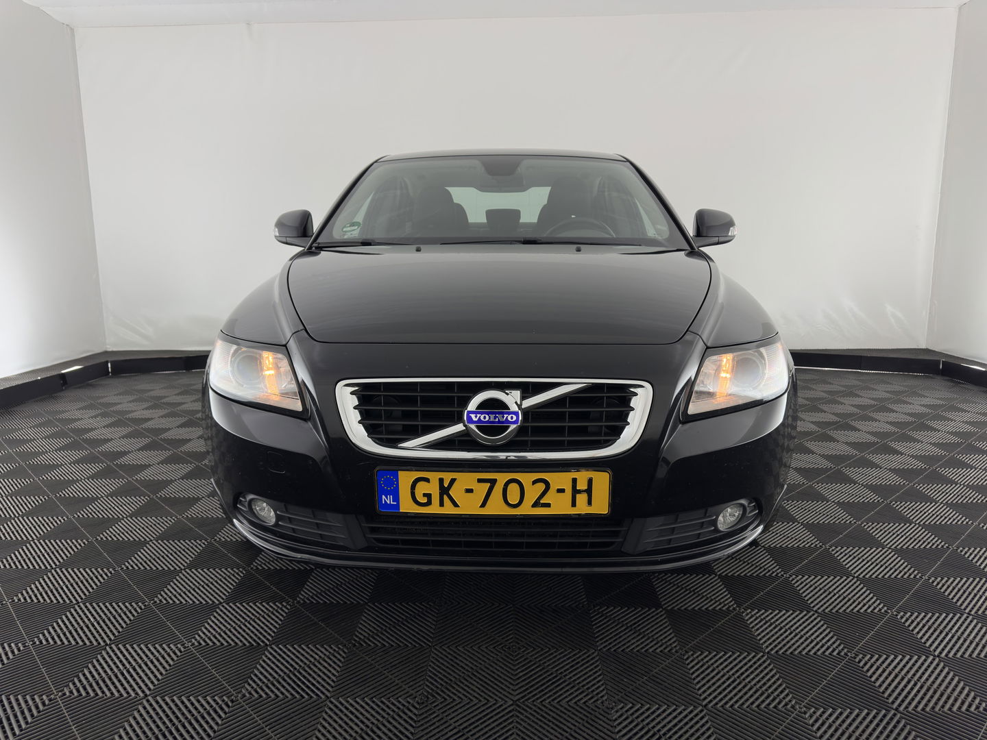 Volvo S40 2.0 D3 Pro Edition Aut. *NAVI-FULLMAP | ECC | PDC | CRUISE | 16''ALU | TOWBAR*