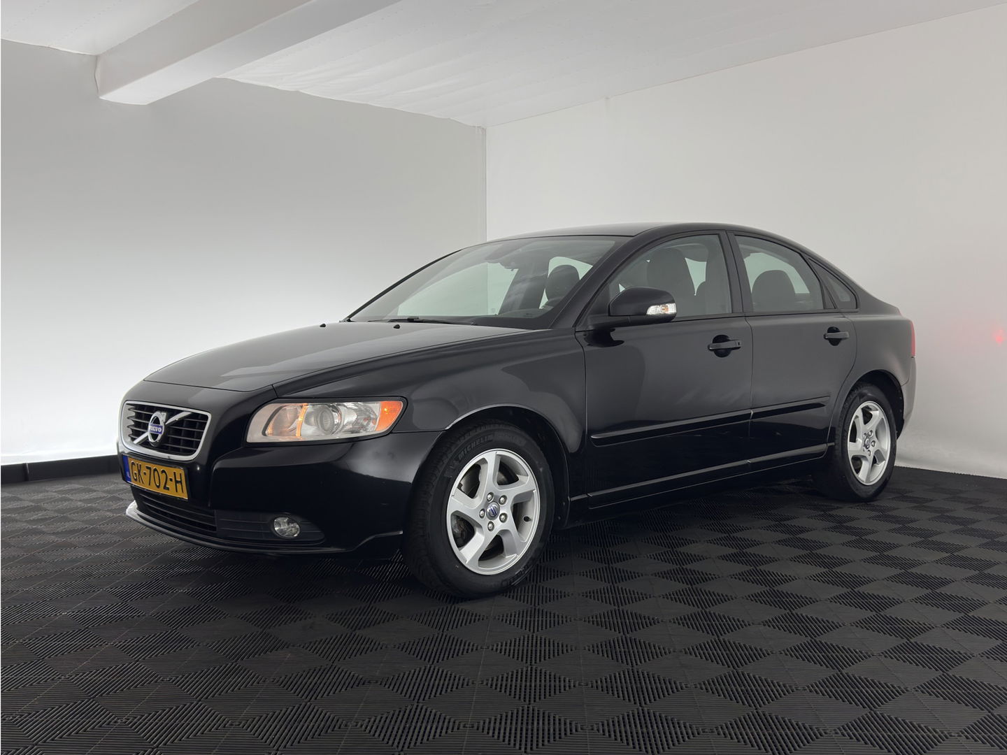 Volvo S40 2.0 D3 Pro Edition Aut. *NAVI-FULLMAP | ECC | PDC | CRUISE | 16''ALU | TOWBAR*