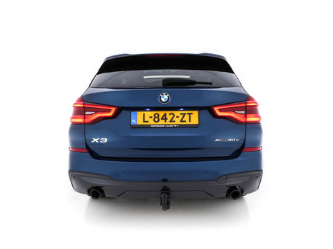 BMW X3 xDrive30e M-Sportpack Business Edition Plus (INCL-BTW) *PANO | LUXURY-LEATHER | FULL-LED | DIGI-COCKPIT | HIFI-SOUND | CARPLAY | DAB+ | HEATED-SPORTSEATS | AMBIENT-LIGHT | PRIVACY-GLASS | SHIFT-PADDLES | TOWBAR | 19''ALU*