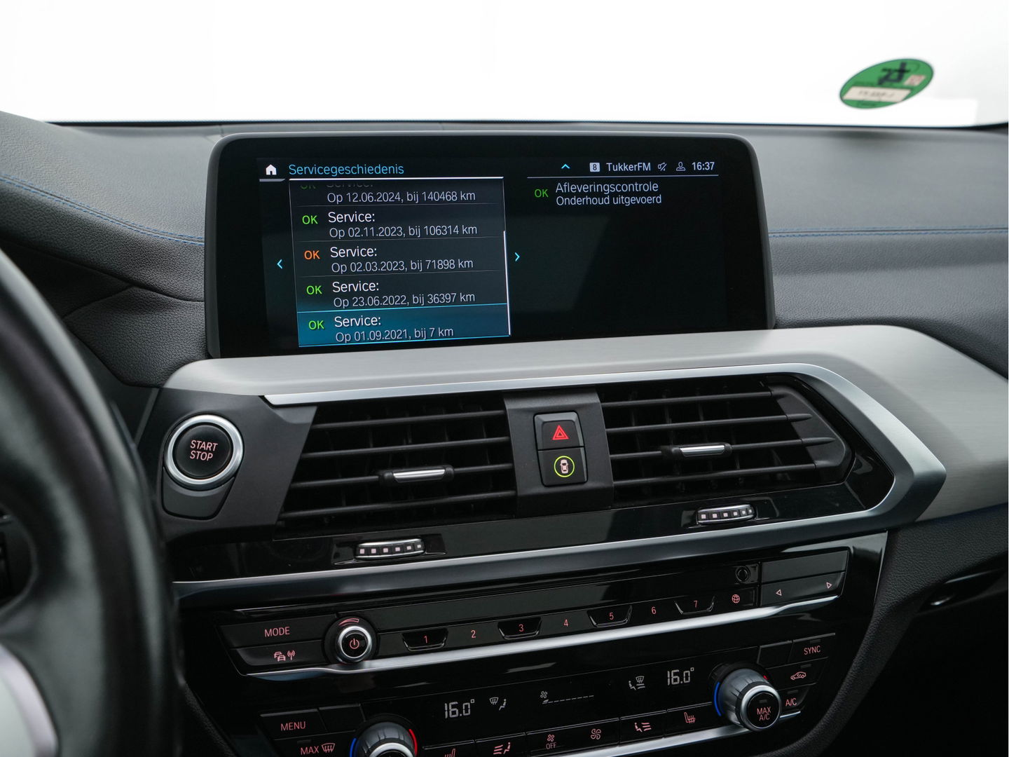 BMW X3 xDrive30e M-Sportpack Business Edition Plus (INCL-BTW) *PANO | LUXURY-LEATHER | FULL-LED | DIGI-COCKPIT | HIFI-SOUND | CARPLAY | DAB+ | HEATED-SPORTSEATS | AMBIENT-LIGHT | PRIVACY-GLASS | SHIFT-PADDLES | TOWBAR | 19''ALU*