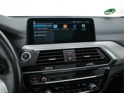 BMW X3 xDrive30e M-Sportpack Business Edition Plus (INCL-BTW) *PANO | LUXURY-LEATHER | FULL-LED | DIGI-COCKPIT | HIFI-SOUND | CARPLAY | DAB+ | HEATED-SPORTSEATS | AMBIENT-LIGHT | PRIVACY-GLASS | SHIFT-PADDLES | TOWBAR | 19''ALU*