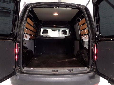 Volkswagen Caddy 2.0 TDI 180PK "INCL BTW" Bluetooth Airco Cruise-control 18"Velgen Schroefset Garantie "Apple-carplay mogelijk"