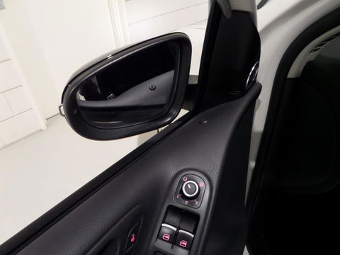 Volkswagen Golf 1.4 TSI DSG 122PK Highline "Origineel NL!" "Nieuwe Ketting" Automaat! Schuifdak Xenon-LED Dynaudio Keyless Navi