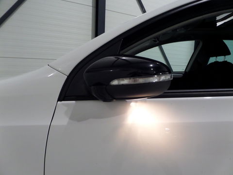 Volkswagen Golf 1.4 TSI DSG 122PK Highline "Origineel NL!" "Nieuwe Ketting" Automaat! Schuifdak Xenon-LED Dynaudio Keyless Navi