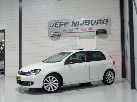 Volkswagen Golf 1.4 TSI DSG 122PK Highline "Origineel NL!" "Nieuwe Ketting" Automaat! Schuifdak Xenon-LED Dynaudio Keyless Navi