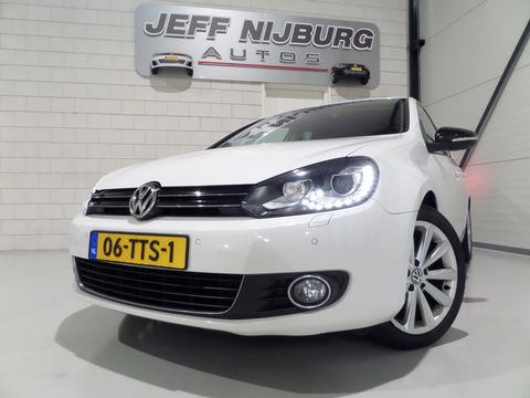 Volkswagen Golf 1.4 TSI DSG 122PK Highline "Origineel NL!" "Nieuwe Ketting" Automaat! Schuifdak Xenon-LED Dynaudio Keyless Navi