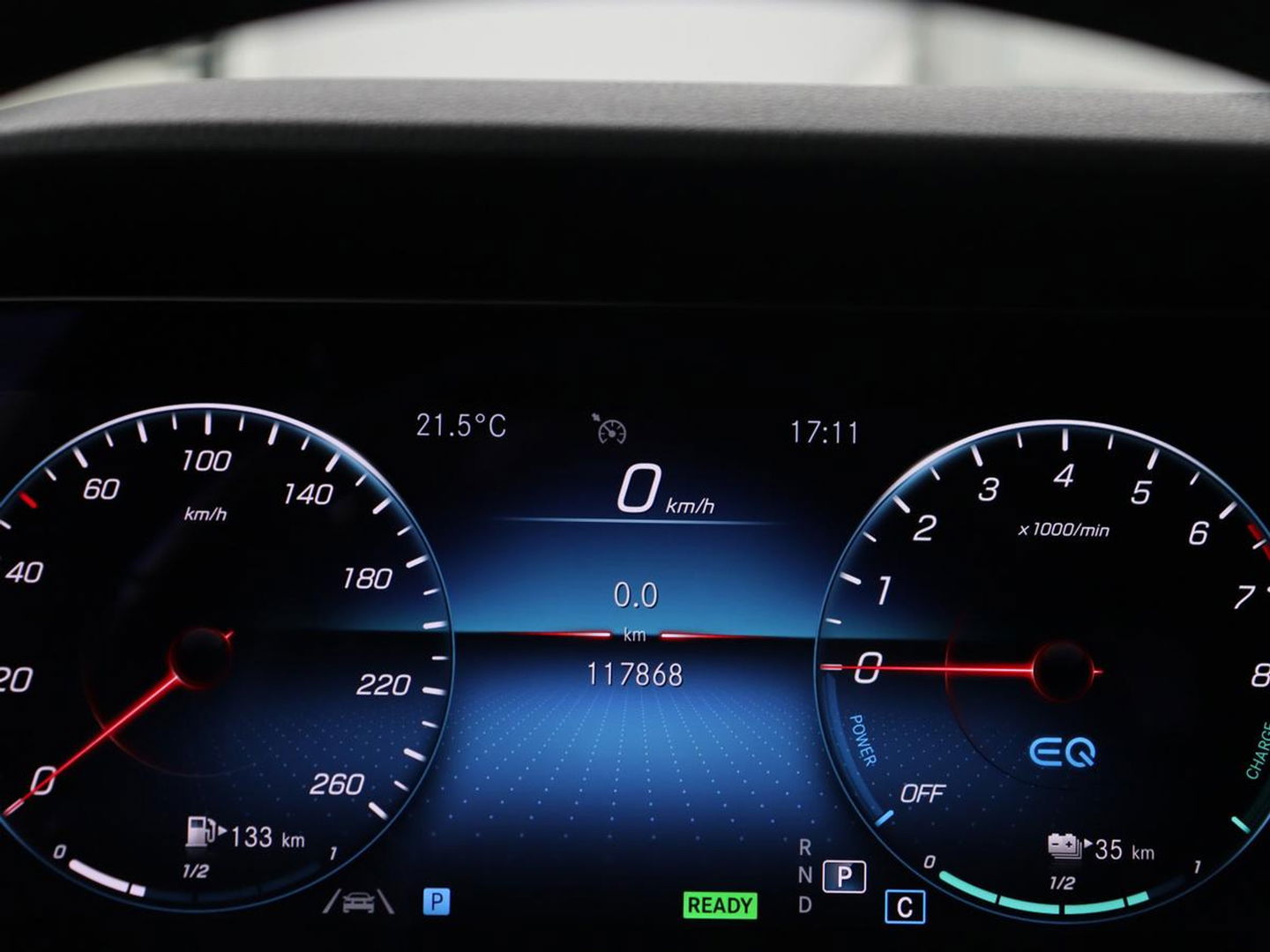 Mercedes-Benz E-Klasse 300 e AMG Line | Leder | Sfeerverlichting | Stoelverwarming | Adaptive Cruise | Camera | Carplay