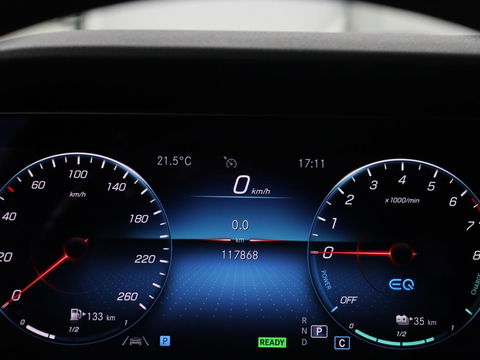 Mercedes-Benz E-Klasse 300 e AMG Line | Leder | Sfeerverlichting | Stoelverwarming | Adaptive Cruise | Camera | Carplay