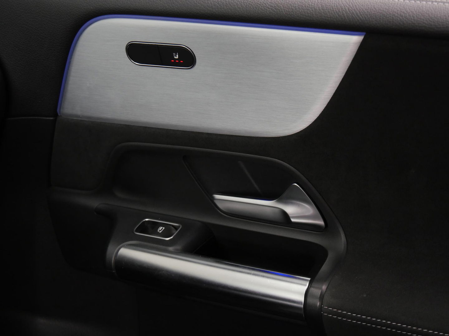 Mercedes-Benz B-Klasse 250e EDITION/ AMG/ NIGHT PAKKET/ SFEERVERLICHTING