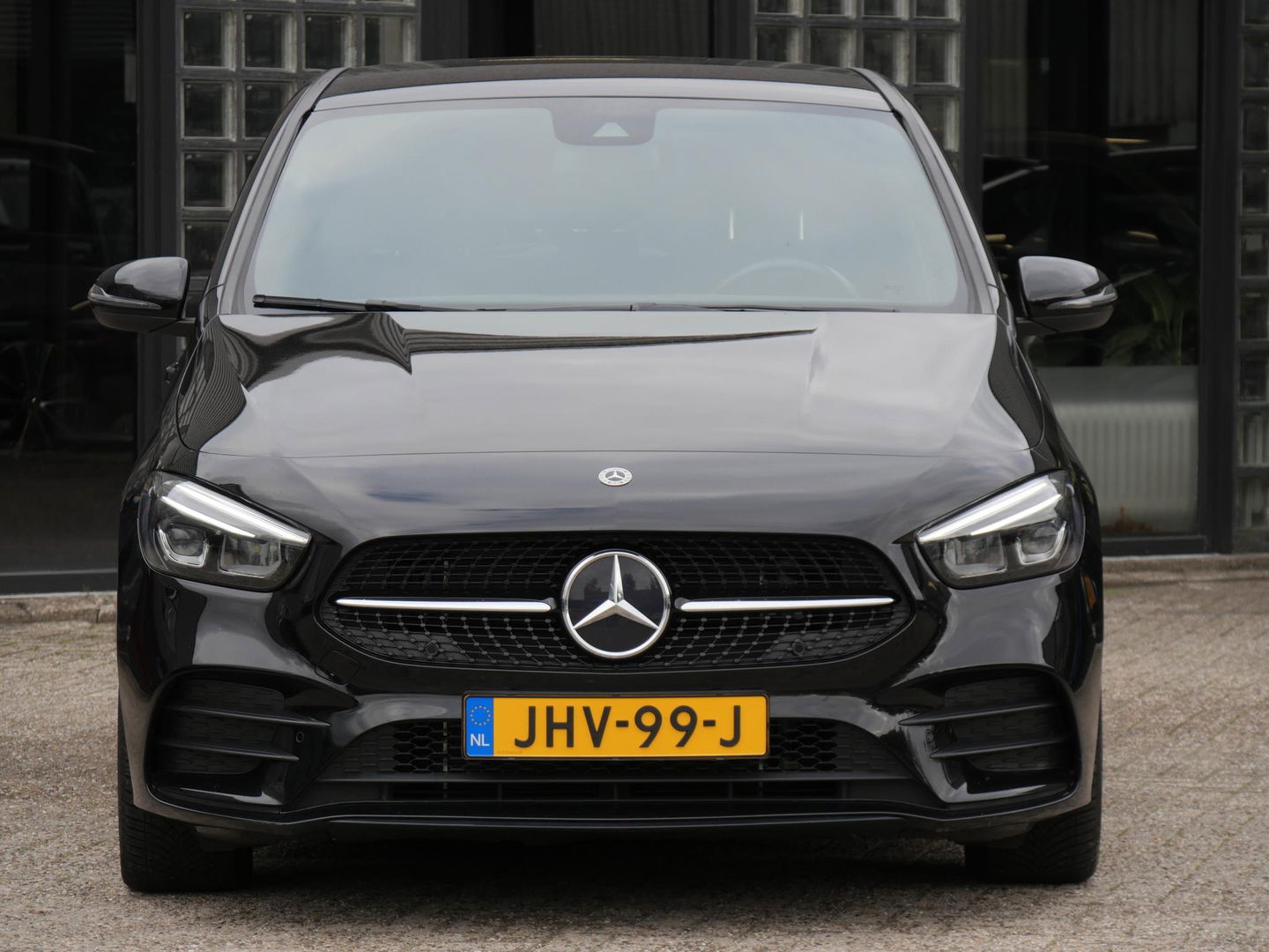 Mercedes-Benz B-Klasse 250e EDITION/ AMG/ NIGHT PAKKET/ SFEERVERLICHTING