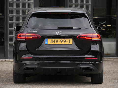 Mercedes-Benz B-Klasse 250e EDITION/ AMG/ NIGHT PAKKET/ SFEERVERLICHTING