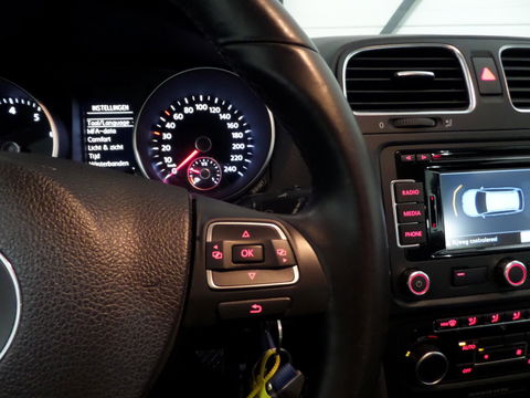 Volkswagen GOLF Variant 1.2 TSI Comfortline Executive "Origineel NL!" Trekhaak Parkeersensoren Navigatie Bluetooth Cruise-control