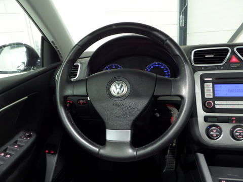 Volkswagen Eos 2.0-16v FSI "Origineel NL!" Bluetooth Cruise-control Climatronic Youngtimer, Apple-Carplay inbouw mogelijk!