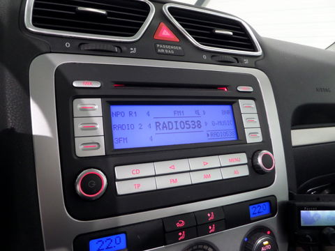 Volkswagen Eos 2.0-16v FSI "Origineel NL!" Bluetooth Cruise-control Climatronic Youngtimer, Apple-Carplay inbouw mogelijk!
