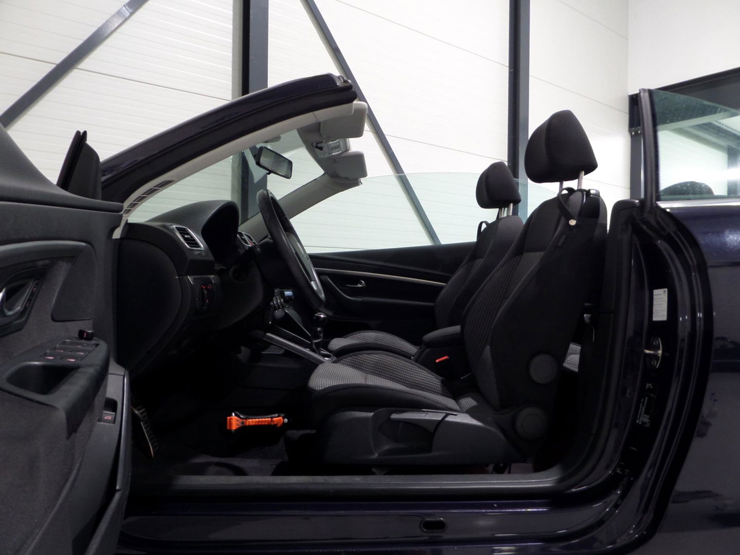 Volkswagen Eos 2.0-16v FSI "Origineel NL!" Bluetooth Cruise-control Climatronic Youngtimer, Apple-Carplay inbouw mogelijk!