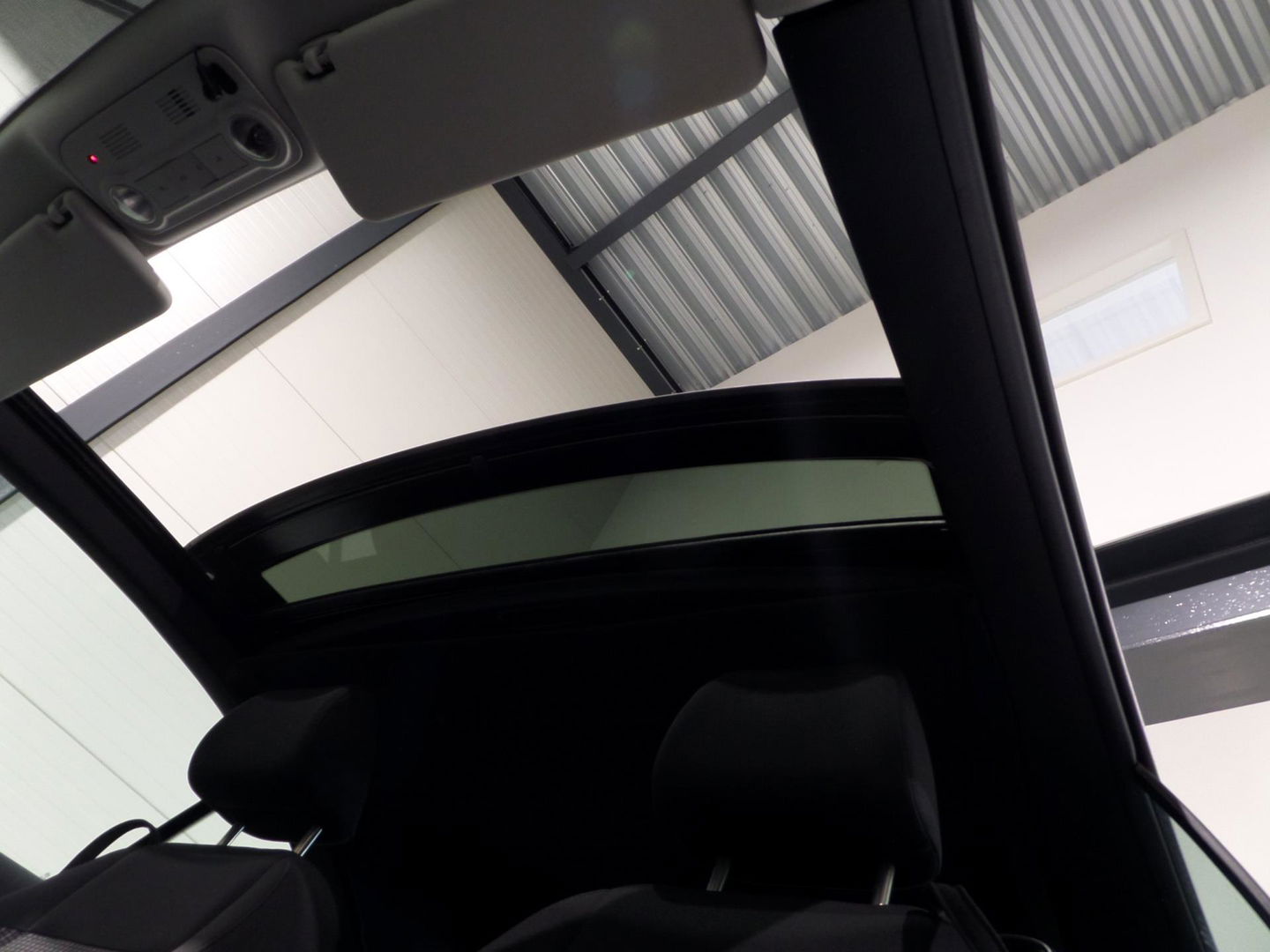 Volkswagen Eos 2.0-16v FSI "Origineel NL!" Bluetooth Cruise-control Climatronic Youngtimer, Apple-Carplay inbouw mogelijk!