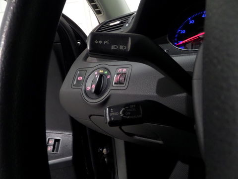 Volkswagen Passat 2.0 FSI Comfortline "Origineel NL!" Trekhaak Navigatie Parkeersensoren Climatronic Cruise-control Airco