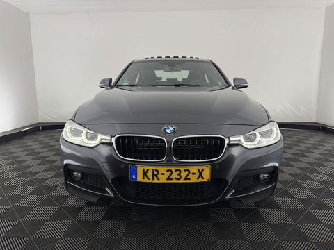 BMW 3-serie 330e Centennial High Executive M-Sportpack Aut. *PANO | LUXURY-LEATHER | FULL-LED | HEATED-SPORTSEATS | KEYLESS | HIFI-SOUND | NAVI-FULLMAP | ECC | SHIFT-PADDLES | PDC | CRUISE | 18''ALU*