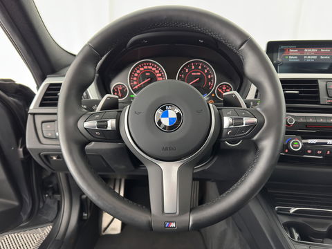 BMW 3-serie 330e Centennial High Executive M-Sportpack Aut. *PANO | LUXURY-LEATHER | FULL-LED | HEATED-SPORTSEATS | KEYLESS | HIFI-SOUND | NAVI-FULLMAP | ECC | SHIFT-PADDLES | PDC | CRUISE | 18''ALU*