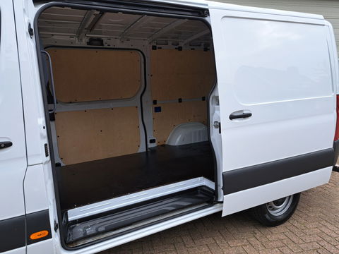 Mercedes-Benz Sprinter 316 CDI Euro 6 Automaat L2H1 - 2x Schuifdr. - 3,5t KG Trekhaak