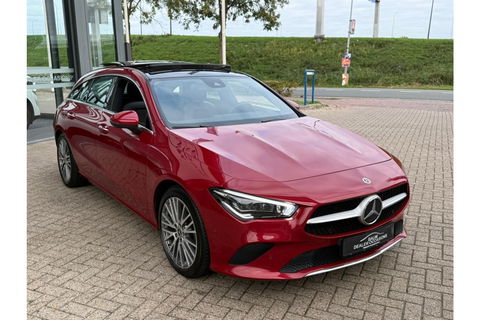 Mercedes-Benz CLA-Klasse CLA 200 163PK SHOOTING BRAKE PANO NAVI LMV PDC-CAMERA