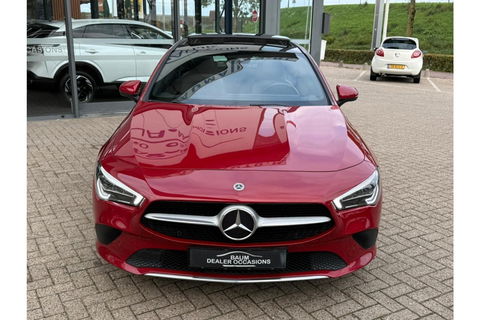 Mercedes-Benz CLA-Klasse CLA 200 163PK SHOOTING BRAKE PANO NAVI LMV PDC-CAMERA