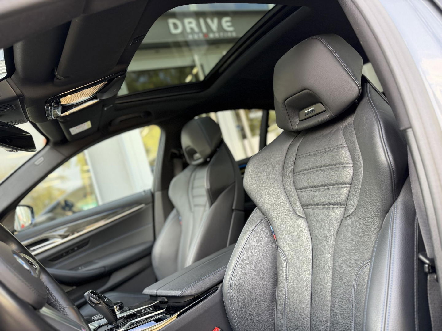 BMW 5 Serie 545e xDrive High Ex. M-Sport|Pano|Laser|M-Seats|H/K|Driving Ass. Prof|Ad.Onderstel|Trekhaak