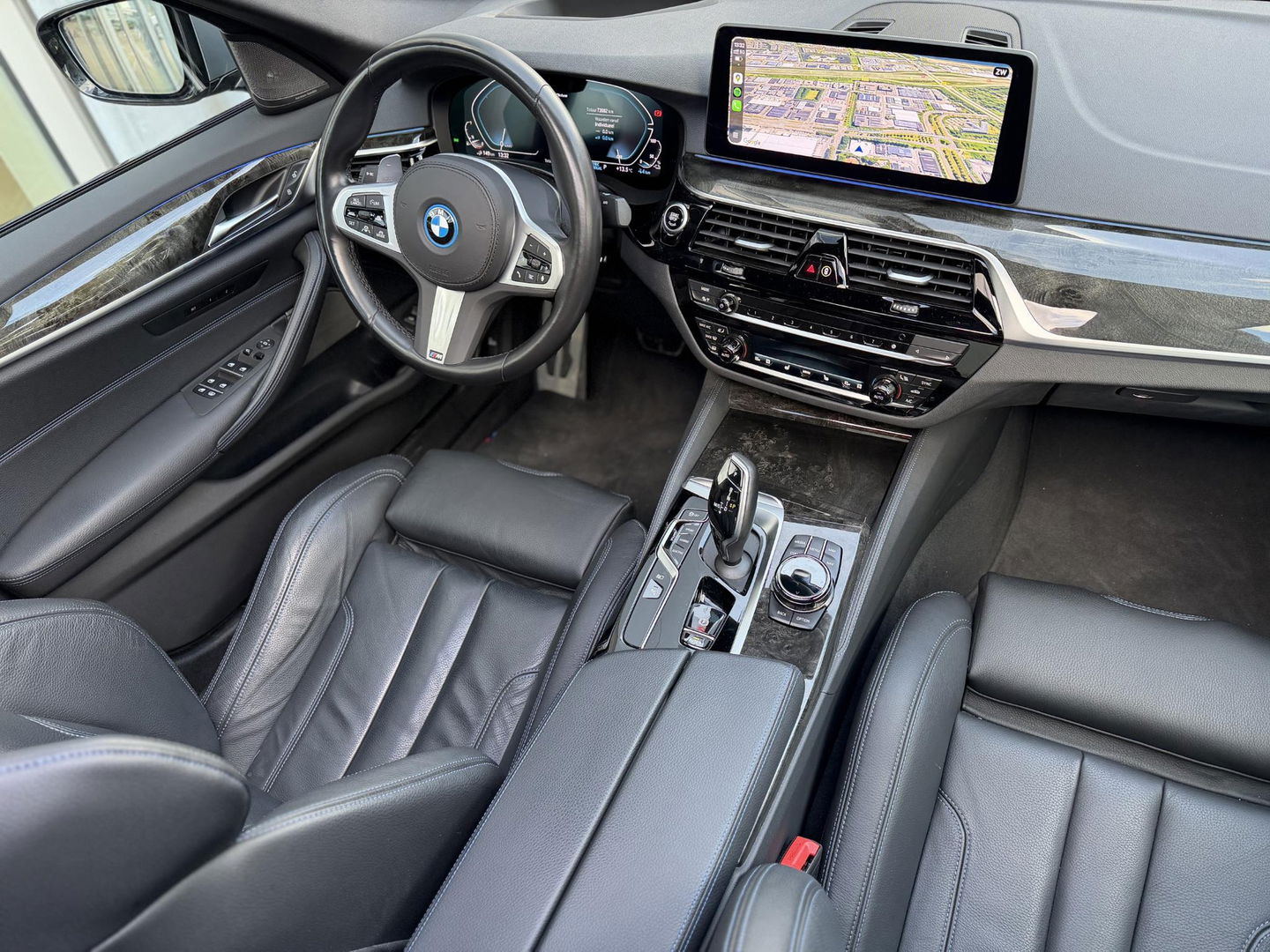BMW 5 Serie 545e xDrive High Ex. M-Sport|Pano|Laser|M-Seats|H/K|Driving Ass. Prof|Ad.Onderstel|Trekhaak
