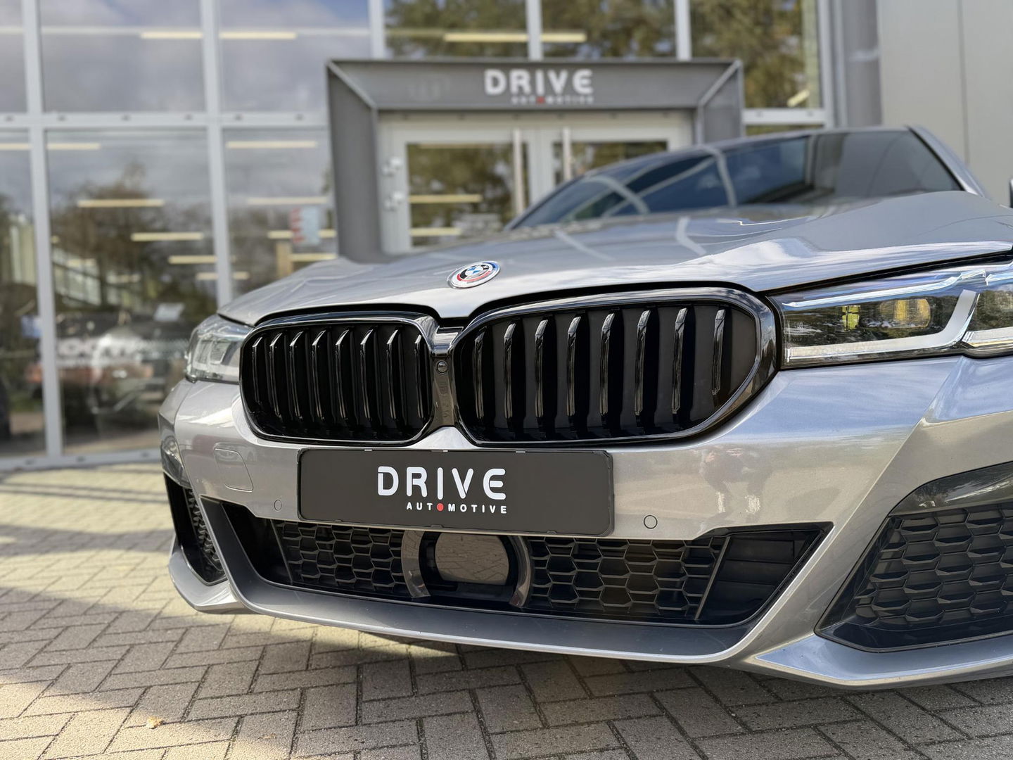 BMW 5 Serie 545e xDrive High Ex. M-Sport|Pano|Laser|M-Seats|H/K|Driving Ass. Prof|Ad.Onderstel|Trekhaak
