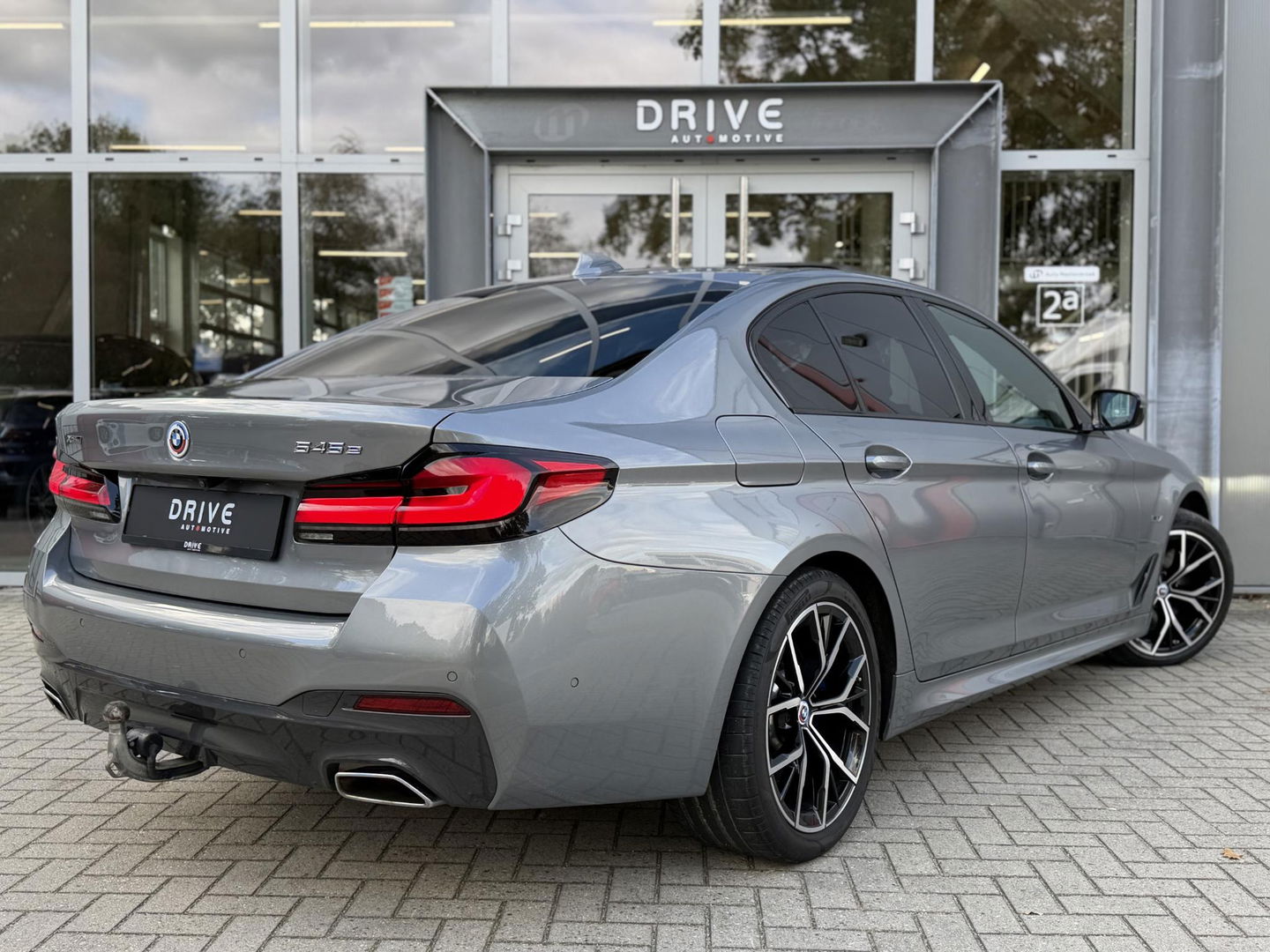 BMW 5 Serie 545e xDrive High Ex. M-Sport|Pano|Laser|M-Seats|H/K|Driving Ass. Prof|Ad.Onderstel|Trekhaak