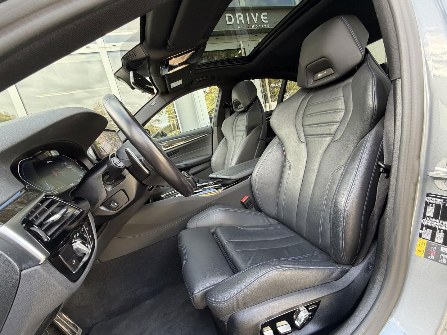 BMW 5 Serie 545e xDrive High Ex. M-Sport|Pano|Laser|M-Seats|H/K|Driving Ass. Prof|Ad.Onderstel|Trekhaak