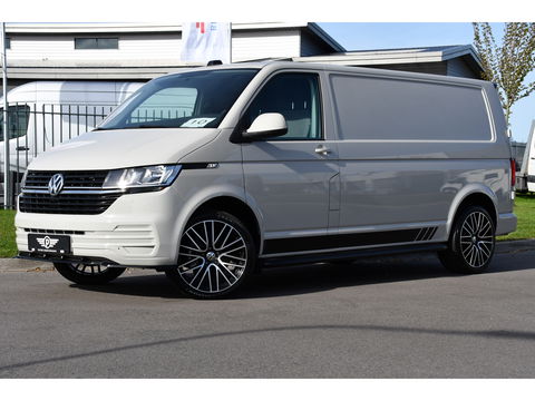 Volkswagen Transporter 2.0 TDI L2H1 PB Edition Camera, Cruise, Carplay, Leder, 150pk, Automaat, Multimedia, laadruimte pakket, Uniek!