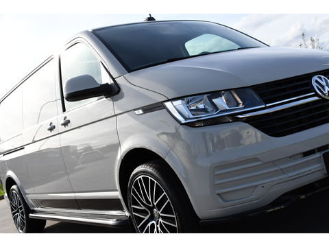 Volkswagen Transporter 2.0 TDI L2H1 PB Edition Camera, Cruise, Carplay, Leder, 150pk, Automaat, Multimedia, laadruimte pakket, Uniek!