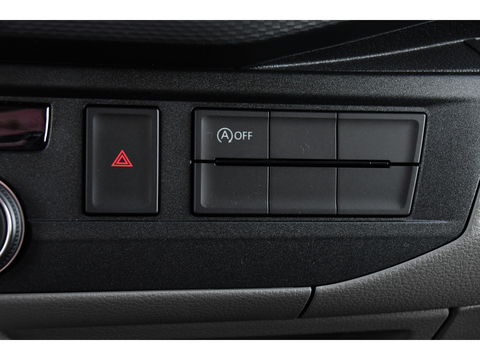 Volkswagen Transporter 2.0 TDI L2H1 PB Edition Camera, Cruise, Carplay, Leder, 150pk, Automaat, Multimedia, laadruimte pakket, Uniek!