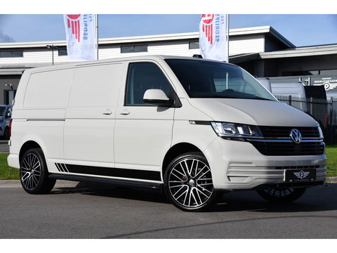 Volkswagen Transporter 2.0 TDI L2H1 PB Edition Camera, Cruise, Carplay, Leder, 150pk, Automaat, Multimedia, laadruimte pakket, Uniek!