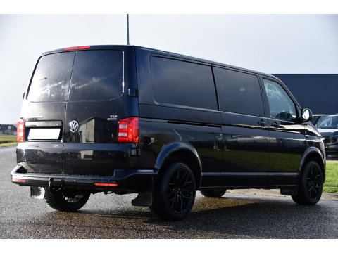 Volkswagen Transporter 2.0 TDI L2H1 DC 4Motion Highline Black Edition Camera, Cruise, Automaat, Multimedia, 204Pk, 2 x schuifdeur, LED, Uniek!