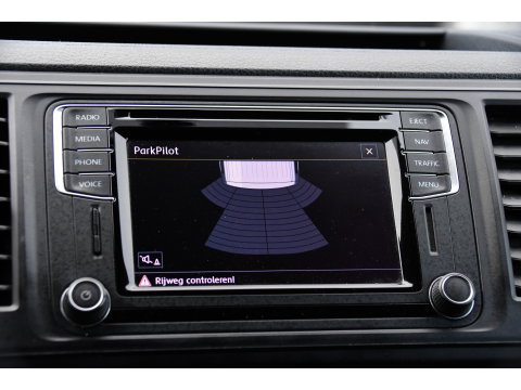 Volkswagen Transporter 2.0 TDI L2H1 DC 4Motion Highline Black Edition Camera, Cruise, Automaat, Multimedia, 204Pk, 2 x schuifdeur, LED, Uniek!