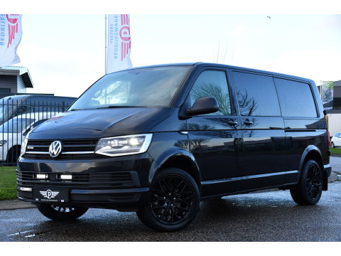 Volkswagen Transporter 2.0 TDI L2H1 DC 4Motion Highline Black Edition Camera, Cruise, Automaat, Multimedia, 204Pk, 2 x schuifdeur, LED, Uniek!