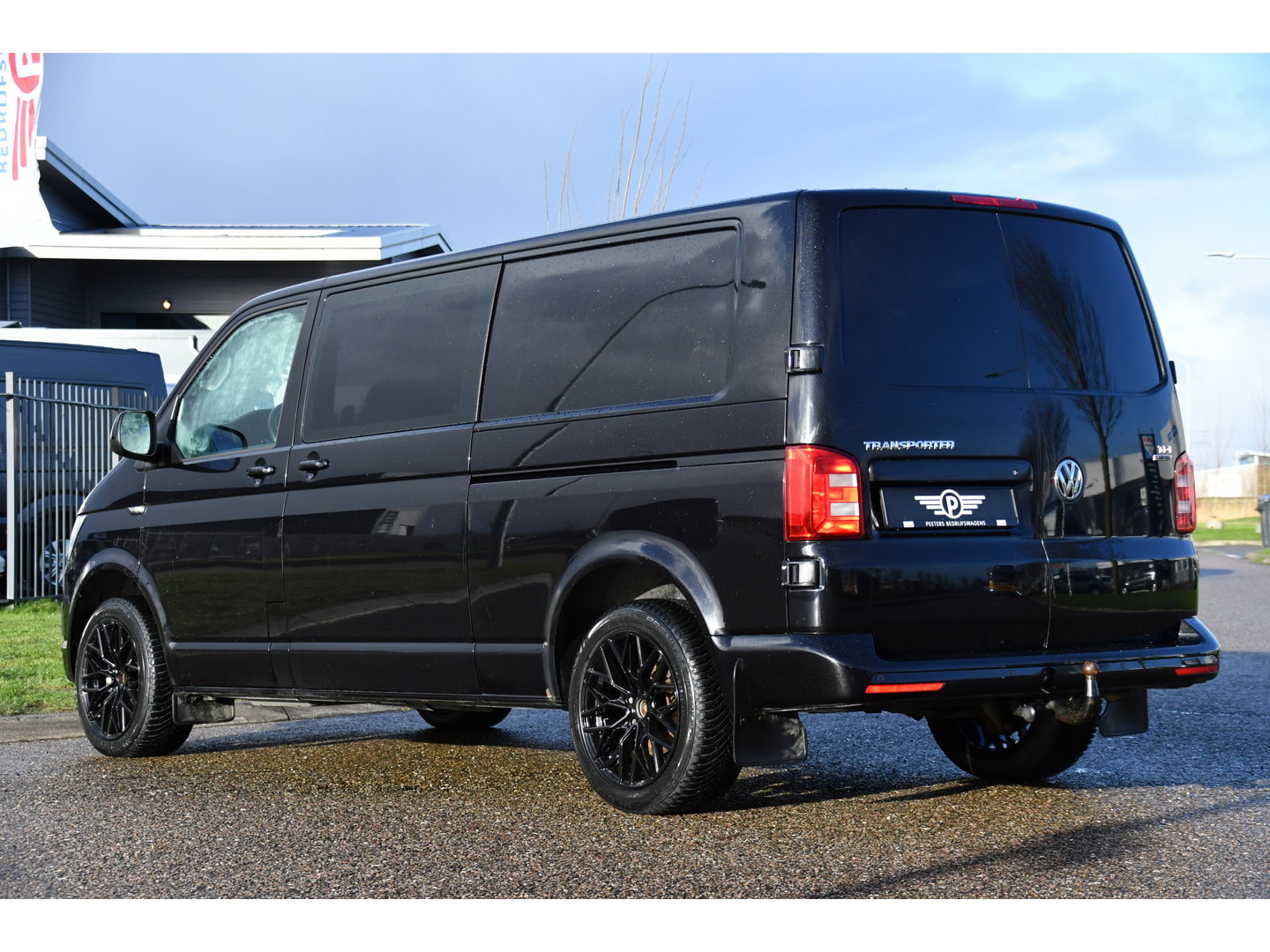 Volkswagen Transporter 2.0 TDI L2H1 DC 4Motion Highline Black Edition Camera, Cruise, Automaat, Multimedia, 204Pk, 2 x schuifdeur, LED, Uniek!
