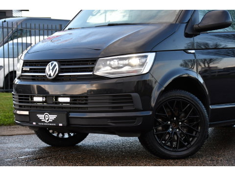 Volkswagen Transporter 2.0 TDI L2H1 DC 4Motion Highline Black Edition Camera, Cruise, Automaat, Multimedia, 204Pk, 2 x schuifdeur, LED, Uniek!